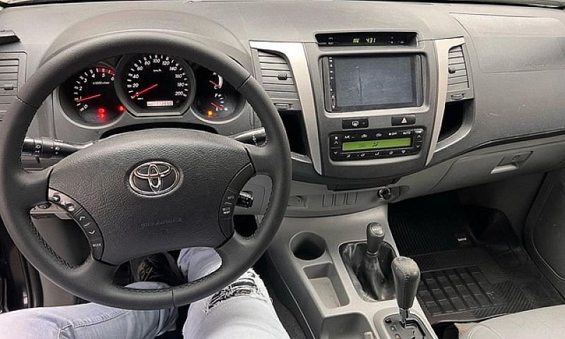 Hilux Srv Aut 2010 R...