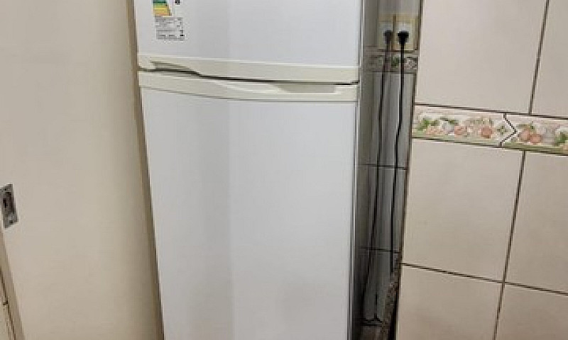 Apartamento Para Alu...