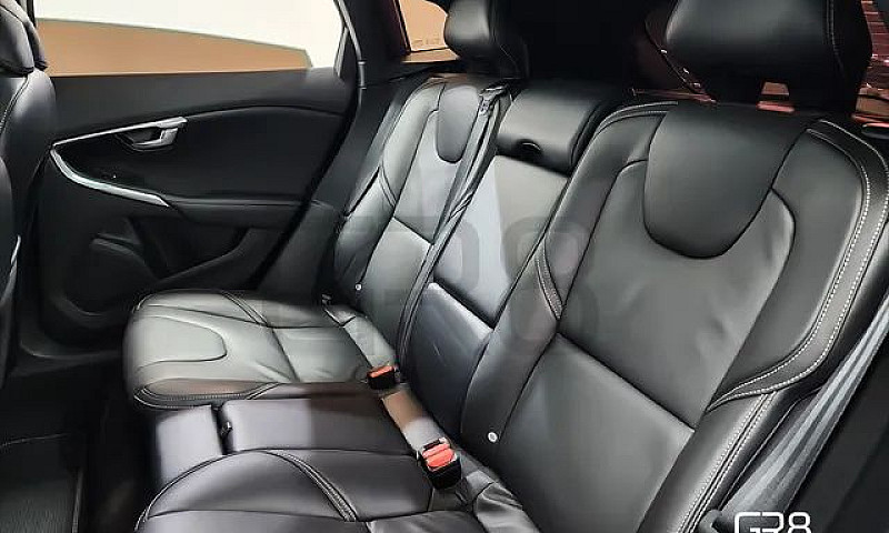 Volvo V40 V40 T-5 R-...