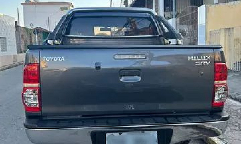 Hilux 2015 Srv 82Mil...