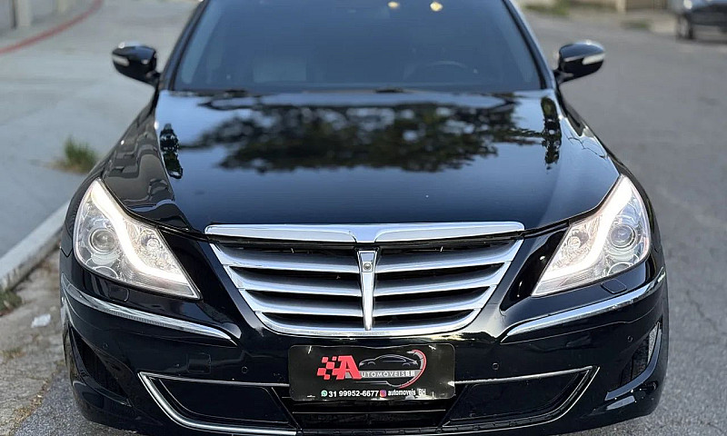 Hyundai Genesis 2012...