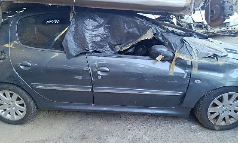 Peugeot 207 Sedan Pa...