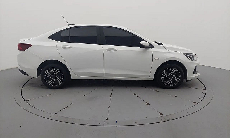 Chevrolet Onix Plus ...