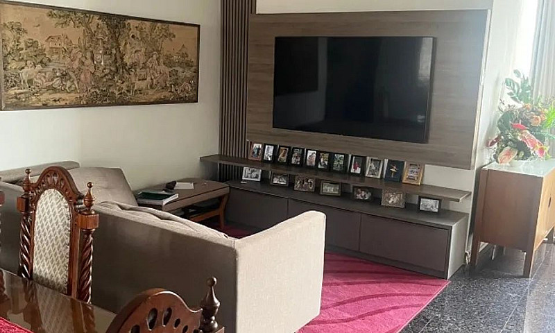 Apto 3 Suites Próxim...