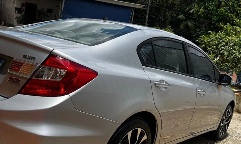 Honda Civic Sedan Ex...