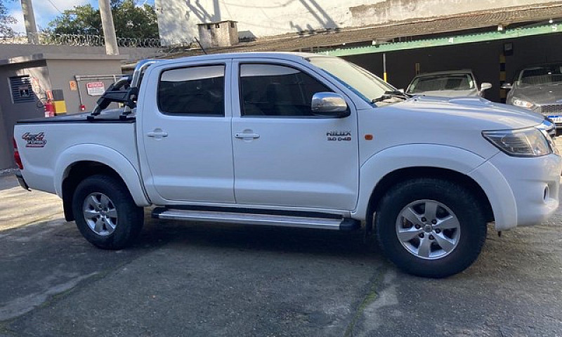 Hilux 4X4 Diesel 201...