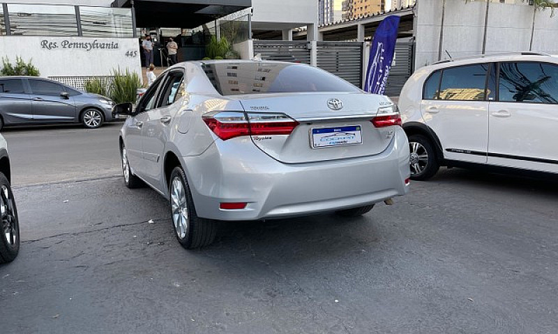 Toyota Corolla Xei 2...