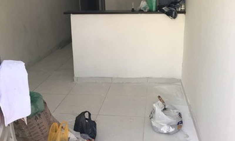 Alugo Casa No Feitos...