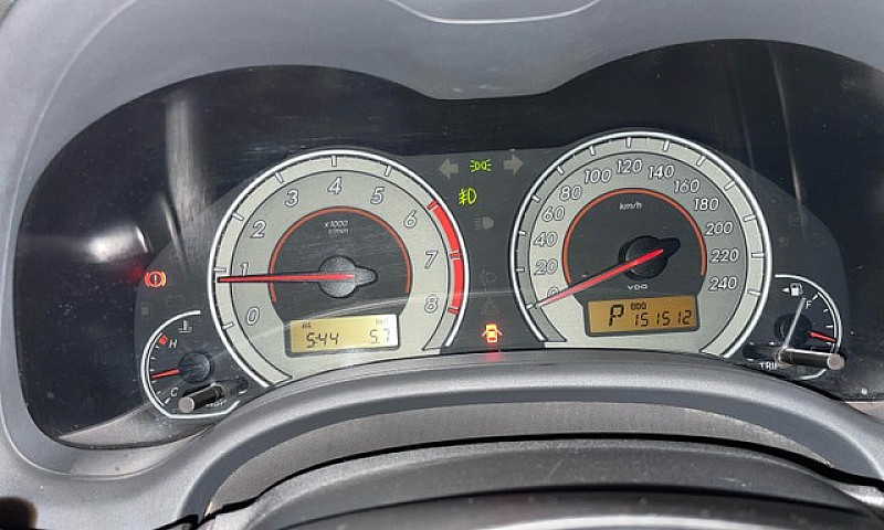 Corolla Altis Aut 13...