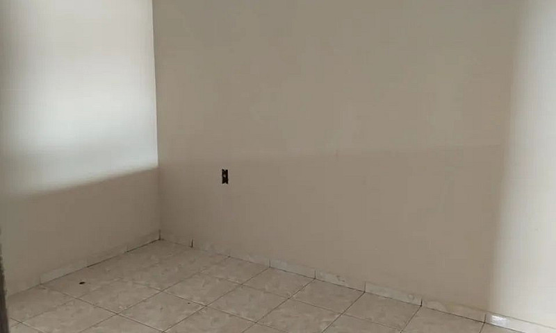 Casa Com 2 Quartos C...