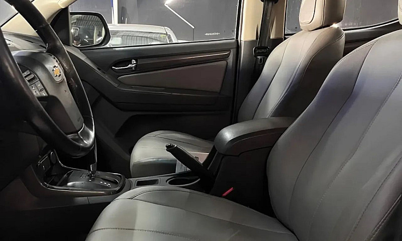 Chevrolet S10 Pick-U...