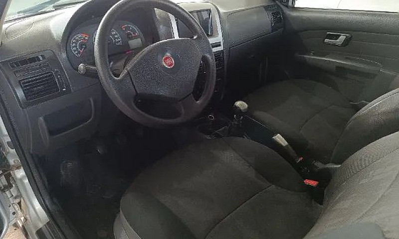 Fiat Strada Working ...