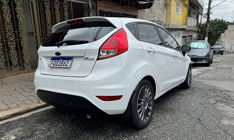 Ford Fiesta Sel 1.6 ...