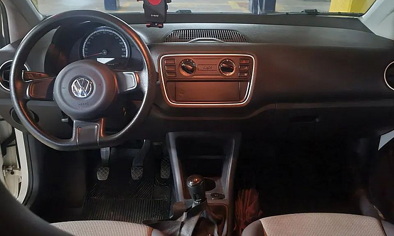 Volkswagen Up! Take ...