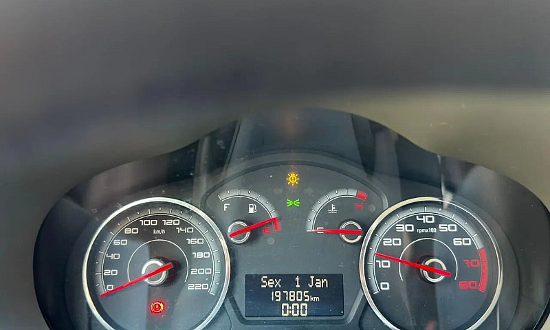 Fiat Palio Attra./It...