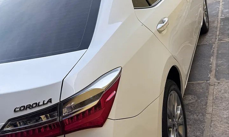 Toyota Corolla Xei 2...