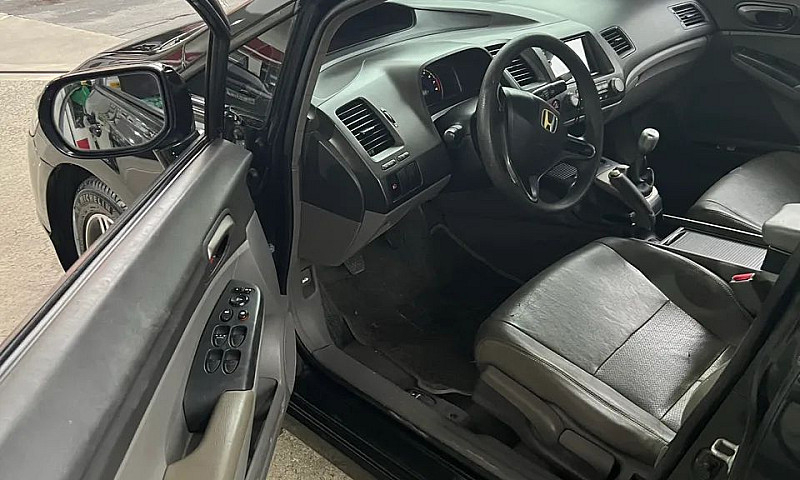 Honda Civic Sedan Lx...