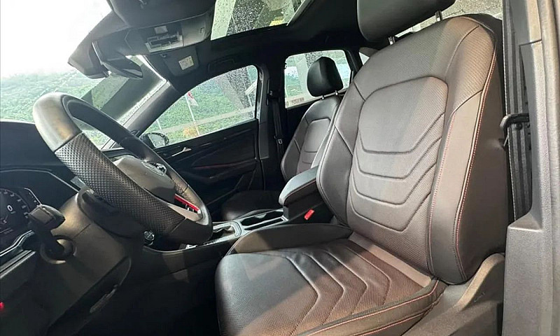 Volkswagen Jetta Gli...