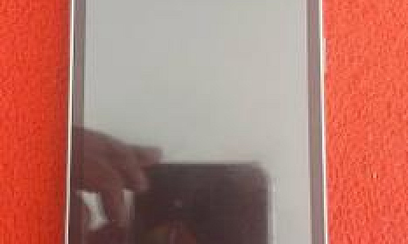 Vende-Se Samsung J2 ...