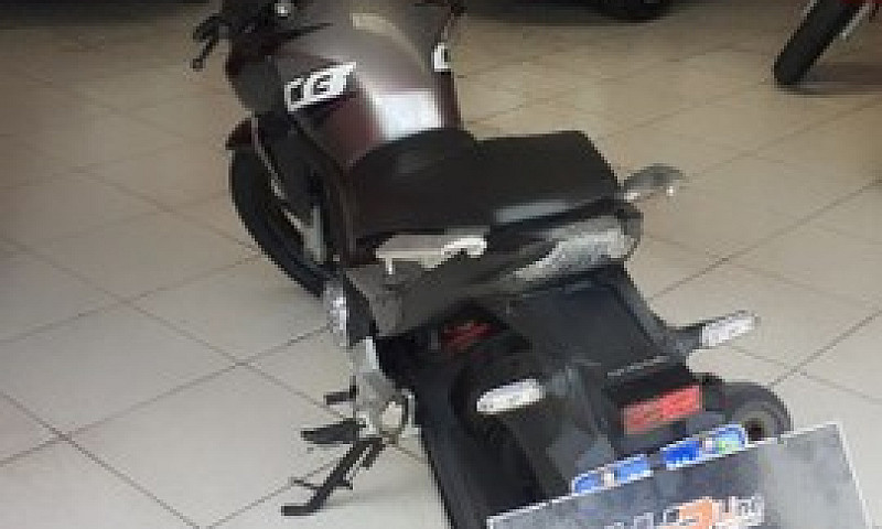 Honda Cb Twister 250...