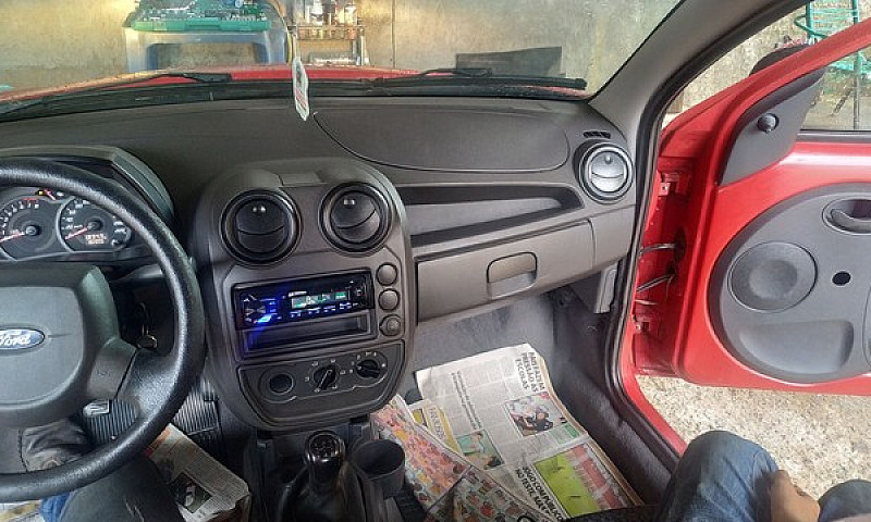 Ford Ka 2013...