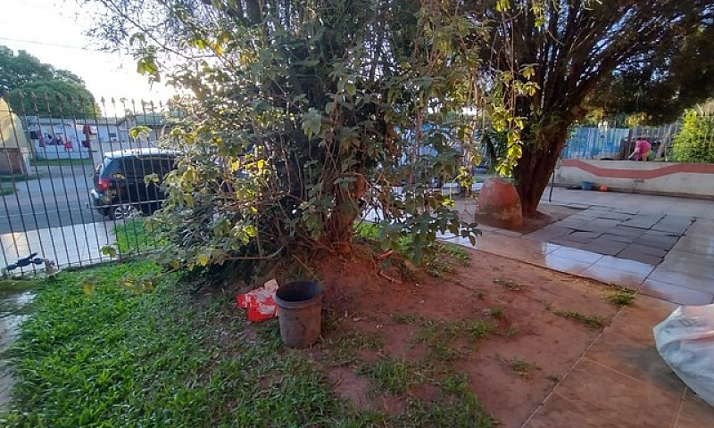 Esteio - Casa Padrão...