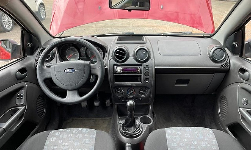 Ford Fiesta 2013 1.0...