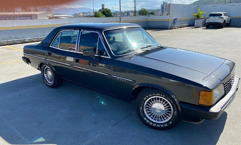 Opala Comodoro 1990 ...