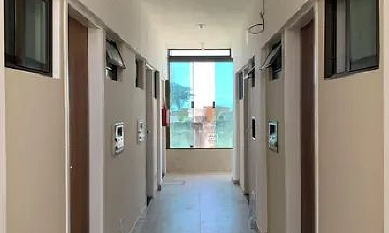 Studio Mobiliado A 1...
