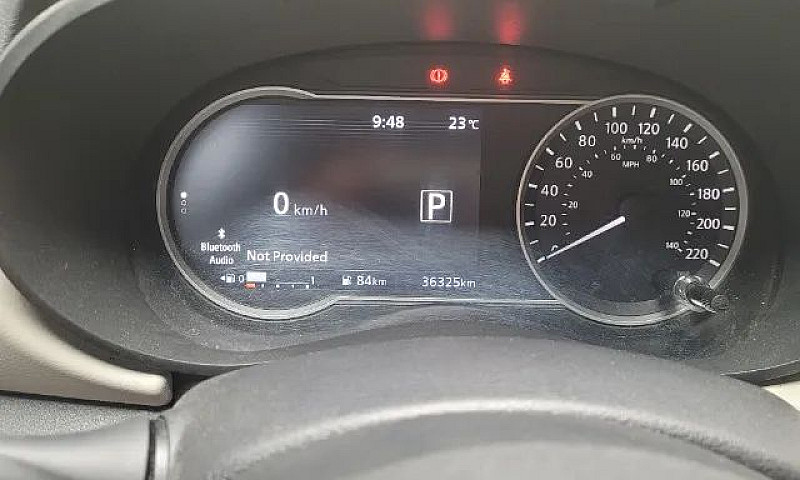 Nissan Versa Advance...