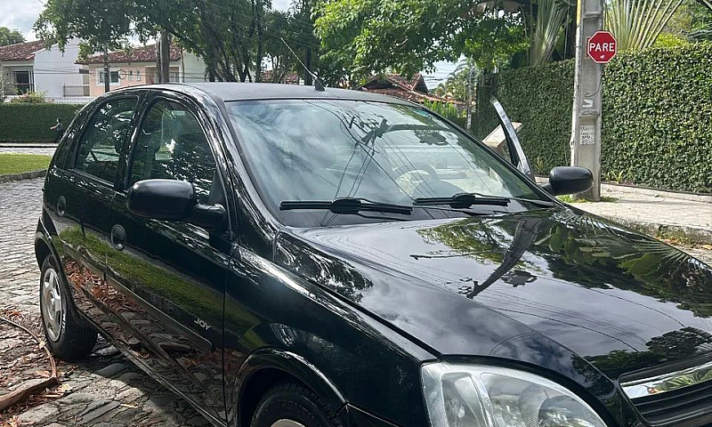 Chevrolet Corsa Hat....