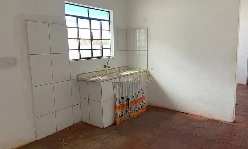 Casa À Venda De 199,...