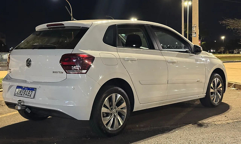 Volkswagen Polo Comf...