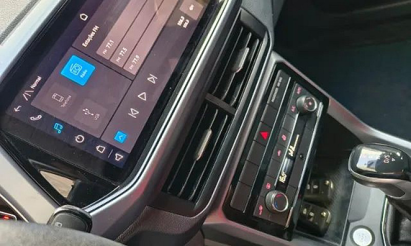 Volkswagen T-Cross C...
