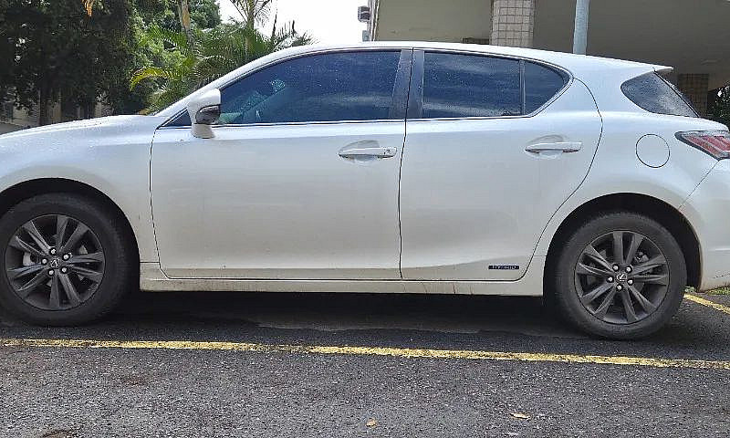Lexus Ct200H 1.8 16V...