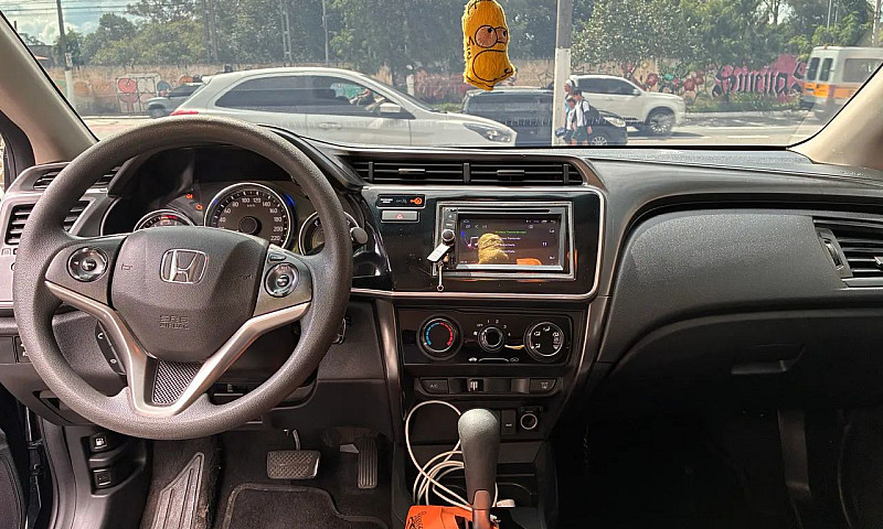 Honda City Sedan Per...