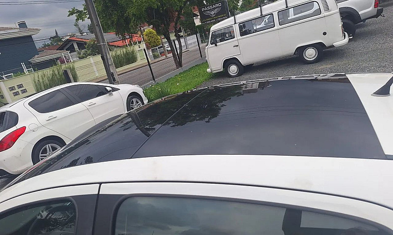 Fiat Punto Essence 1...