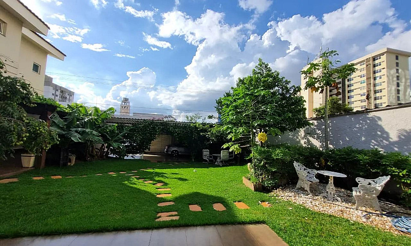 Casa Á Venda Medindo...