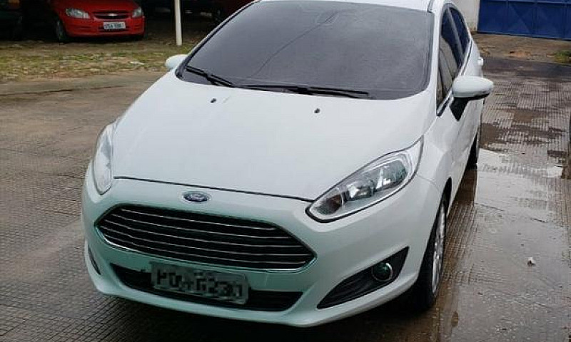 Ford Ka Titânio...