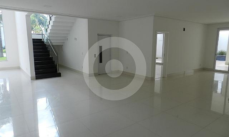 Casa 4 Quartos Em Co...
