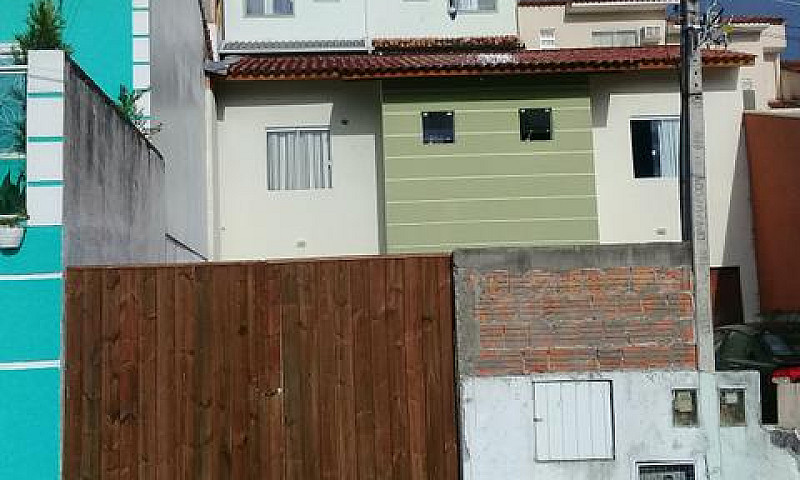 Sobrado No San Marin...