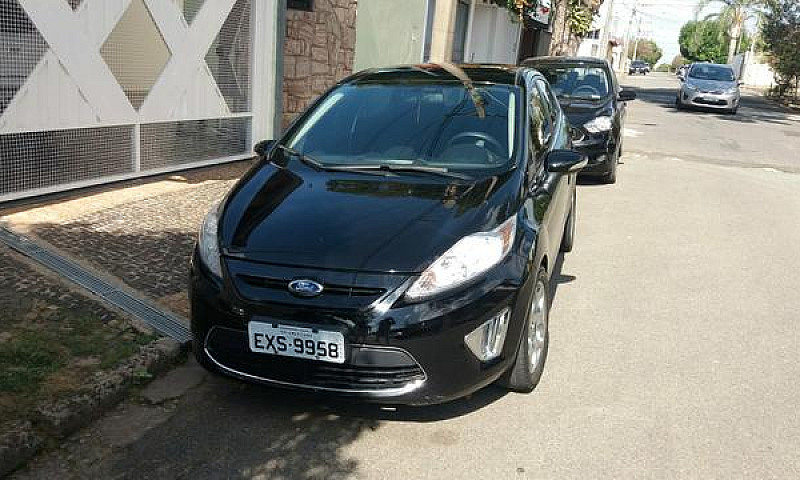 New Fiesta Se 1.6...