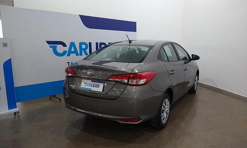Toyota Yaris 1.5 16V...