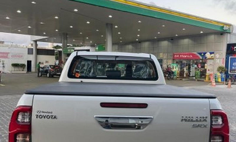 Hilux Srx Diesel 4X4...