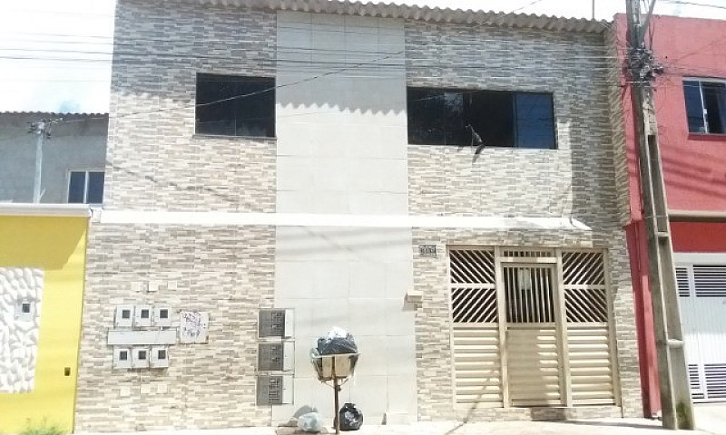 Prédio Com 2 Apartam...