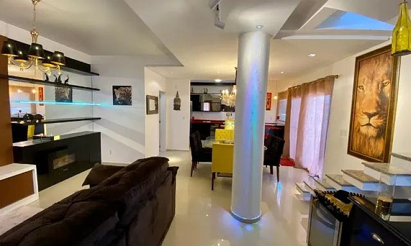 Linda Casa/Sobrado B...
