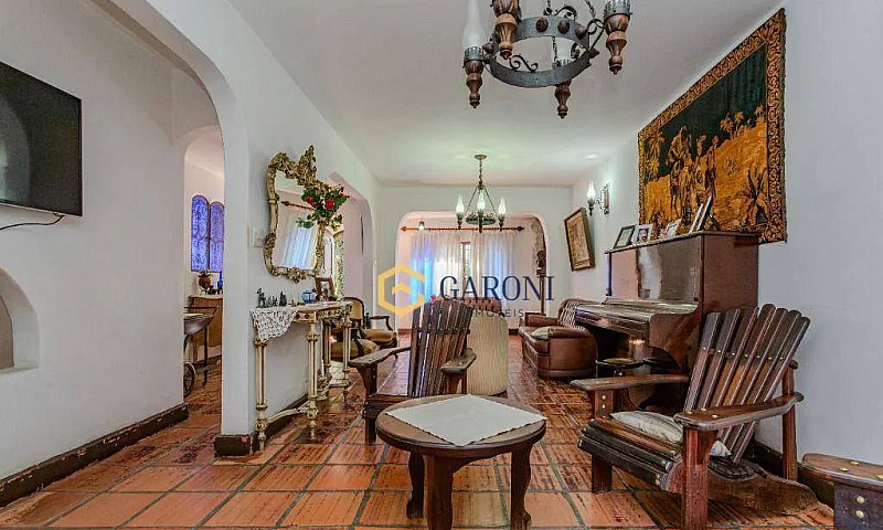 Casa Com 3 Dormitóri...