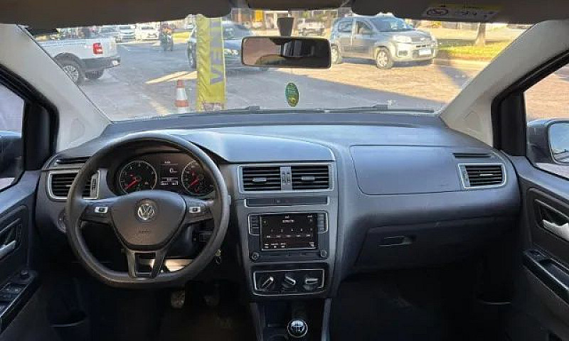 Volkswagen Fox Conne...
