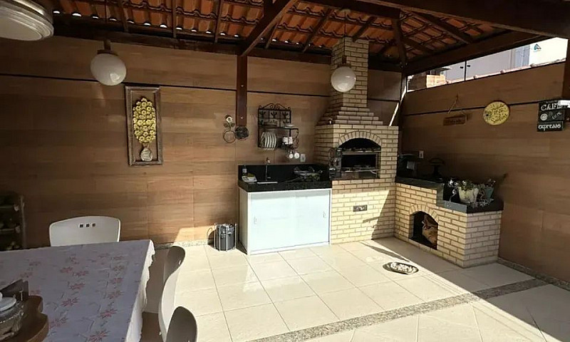 Casa 3 Quartos C/Sui...
