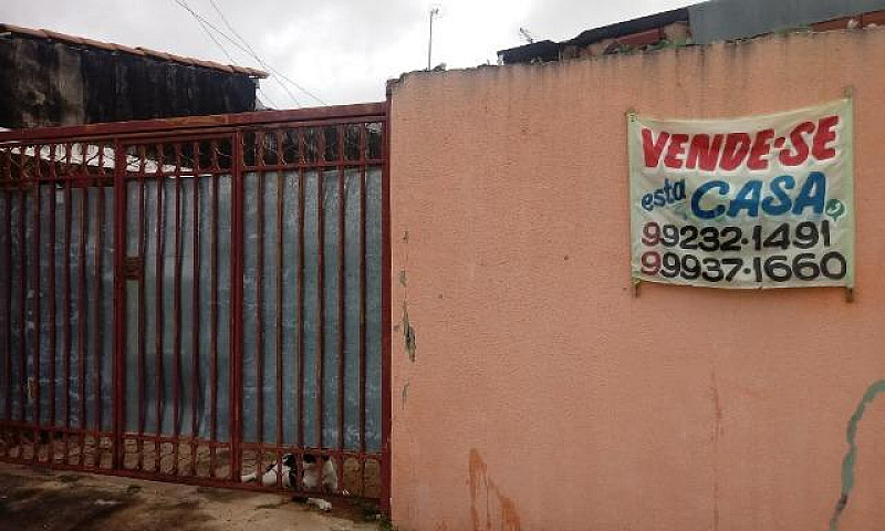 Vende-Se 2 Casas Na ...